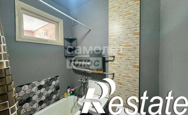 2-комн квартира улица Гагарина, 21,  д. 21