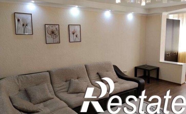 3-комн квартира улица Космонавтов, 26А,  д. 26А