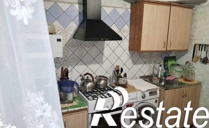 2-комн квартира улица Ленина, 100,  д. 100