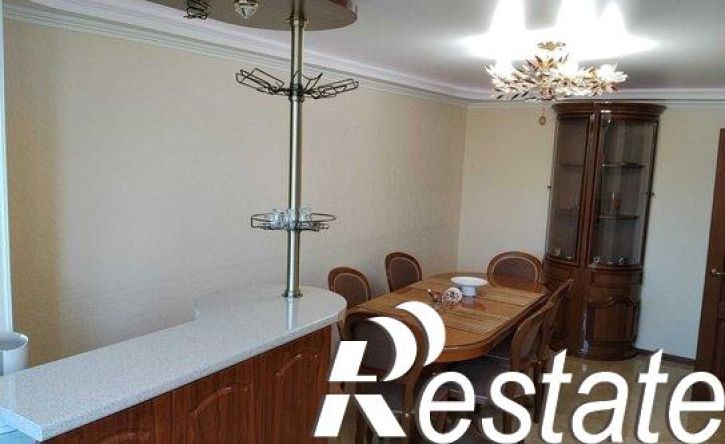 3-комн квартира улица Космонавтов, 26А,  д. 26А
