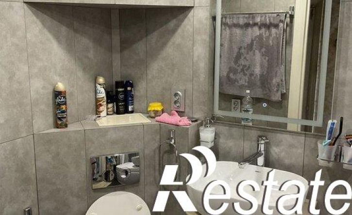 3-комн квартира 1-я Набережная улица, 30,  д. 30